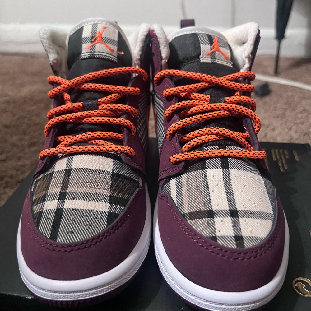 Jordan Kids Shoes - Maroon/Orange Plaid